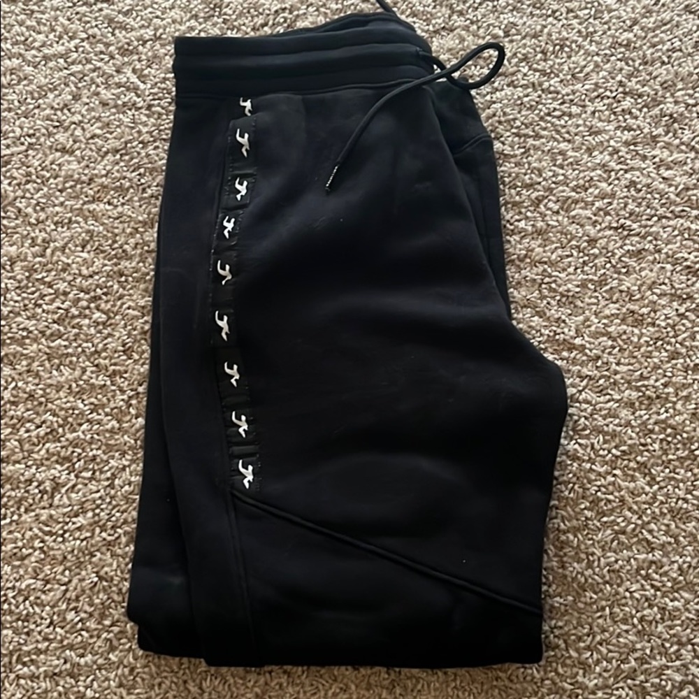 Hollister men’s joggers